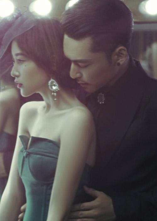 vi tien, toi tu bien minh thanh no le tinh duc cho ga trai giau - 1