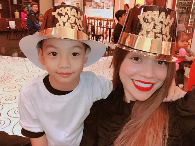 3 sao viet thay doi khi lam me: tinh mau tu giup nhung bong hong gai tro nen mem mai - 17