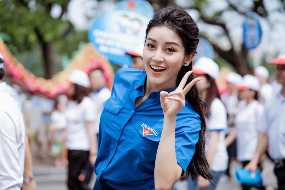 tuan qua, them mot my nhan vua mang ve cho viet nam chiec vuong mien danh gia - 12