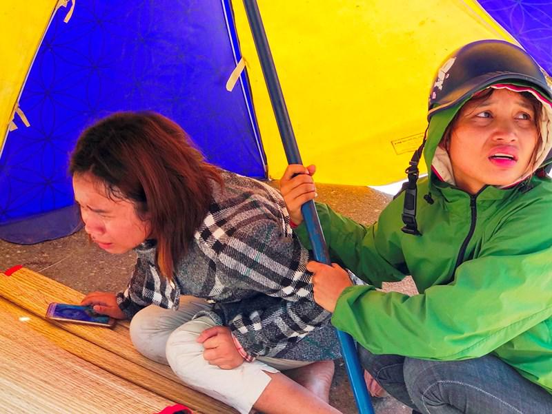 dau xot cha me gao khoc ben thi the con gai 5 tuoi bi tai nan thuong tam - 3