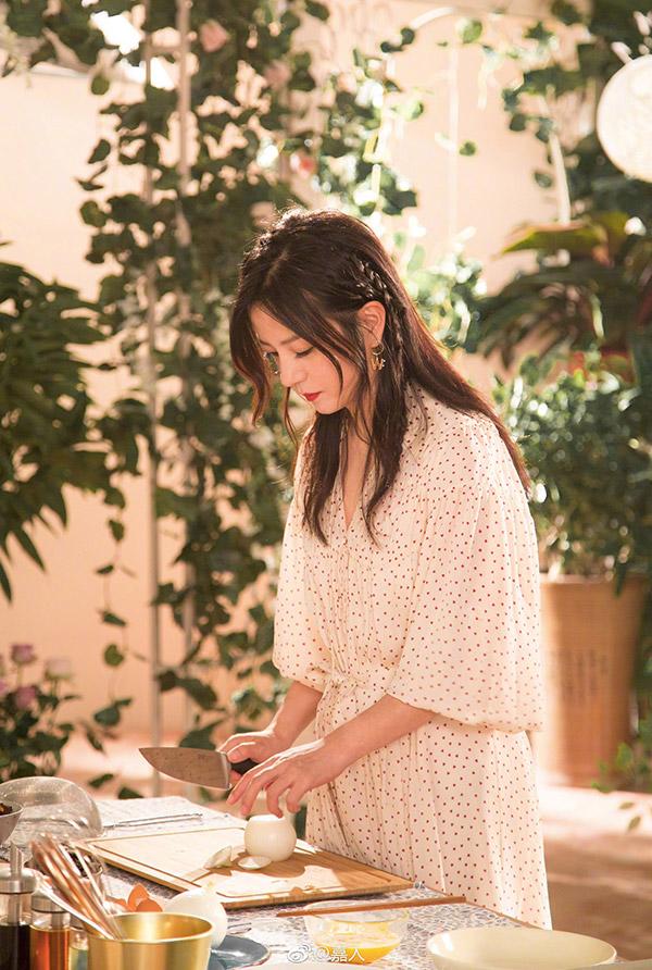 "tieu yen tu" chan tho, mat beo da xua roi, co mot en nho dep tinh khoi the nay! - 1