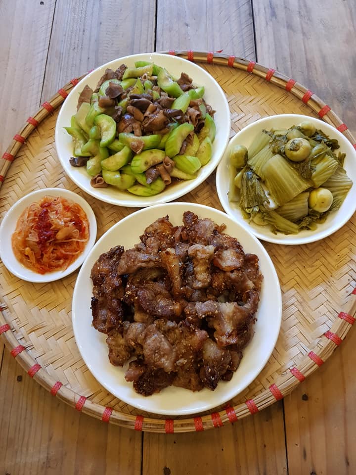 chi nau 3 mon/bua com nhung dan mang nhin thay phai cham ngay diem 10 cho me 2 con hn - 2