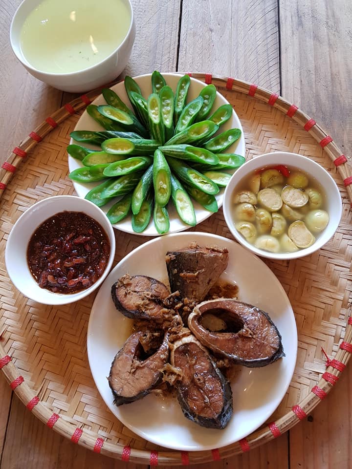 chi nau 3 mon/bua com nhung dan mang nhin thay phai cham ngay diem 10 cho me 2 con hn - 11