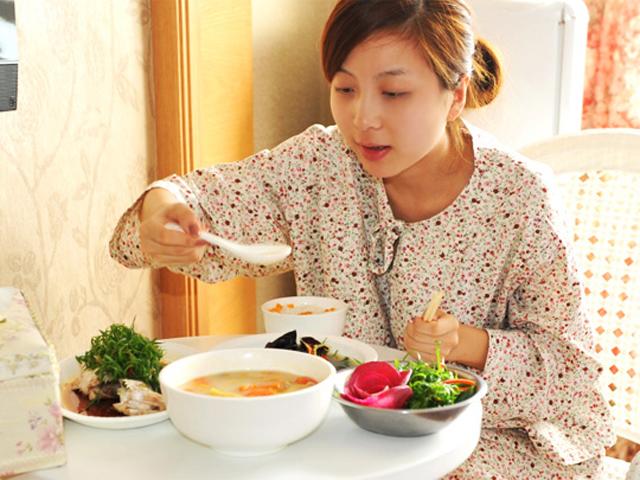 sinh mo, me phai ghi nho nhung dieu nay de tranh nguy hiem cho me va be - 2