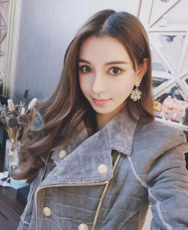 co gai dai loan "dap toan mat xay lai" de giong het angela baby - 4