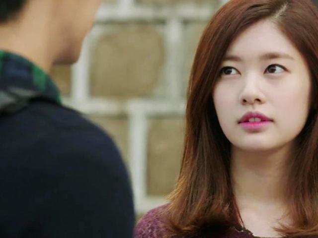 Nói đùa 1 câu, người yêu 5 năm tức giận cưới luôn bạn thân, tôi ôm hận một đời