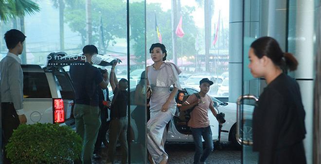 sao tre lien tuc dinh scandal tre gio, chat luong showbiz viet ngay cang di xuong? - 12