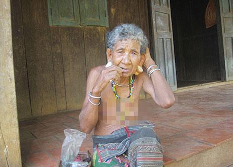 ve dep huyen bi cua nhung nguoi dan ba de nguc tran ben ve duong quoc lo - 1