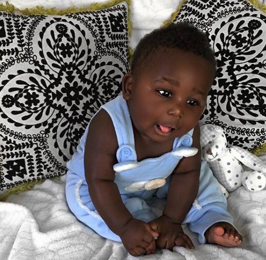 danh tinh be trai "den nhat the gioi" khien cu dan mang viet phat sot nhung ngay qua - 6