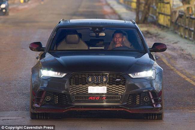 cạn cảnh dinh thụ "khung" cua cau thu ghi 1 ban giup phap vo dich - paul pogba - 5