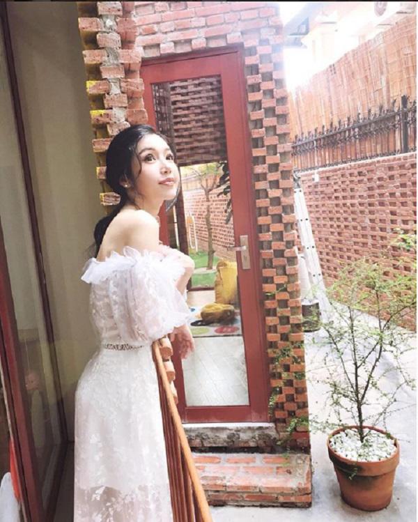 tren 30 roi ma elly tran van khoe dang tao bao, lo hinh xam cho "nhay cam" - 9