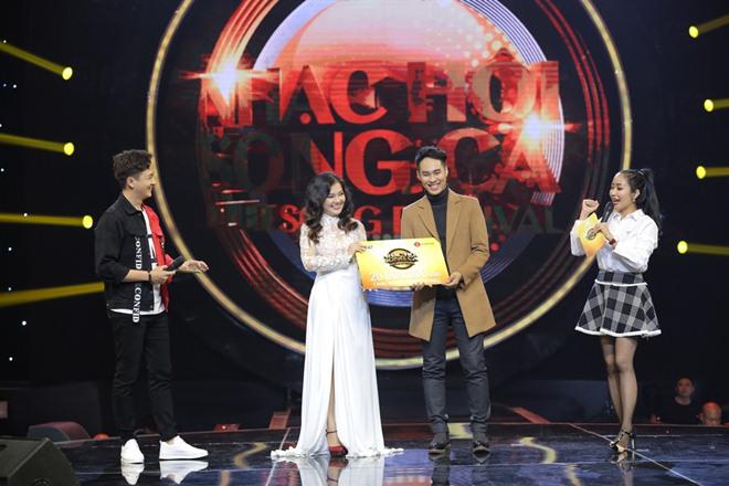 man song ca dac biet cua diva hong nhung va co giao ve huu "gay sot" nguoi ham mo - 12