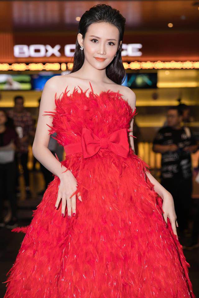 loat my nhan ten tuoi bat ngo tham gia "duong dua" hoa hau sieu quoc gia viet nam 2018 - 7