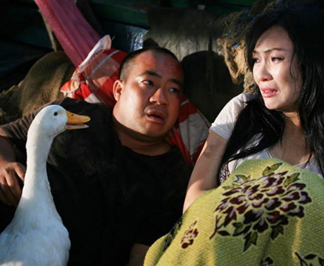 truoc phim 18+ quynh bup be, dan gai lang choi nao tung khien khan gia "phat sot"? - 7