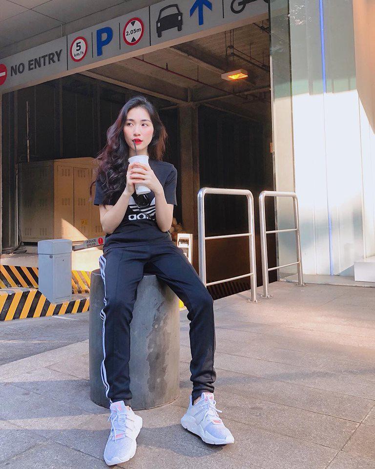 cuoi be bung voi thoi trang di an thit nuong ba dao cua "chi dai hoa ram but" hoa minzy - 16