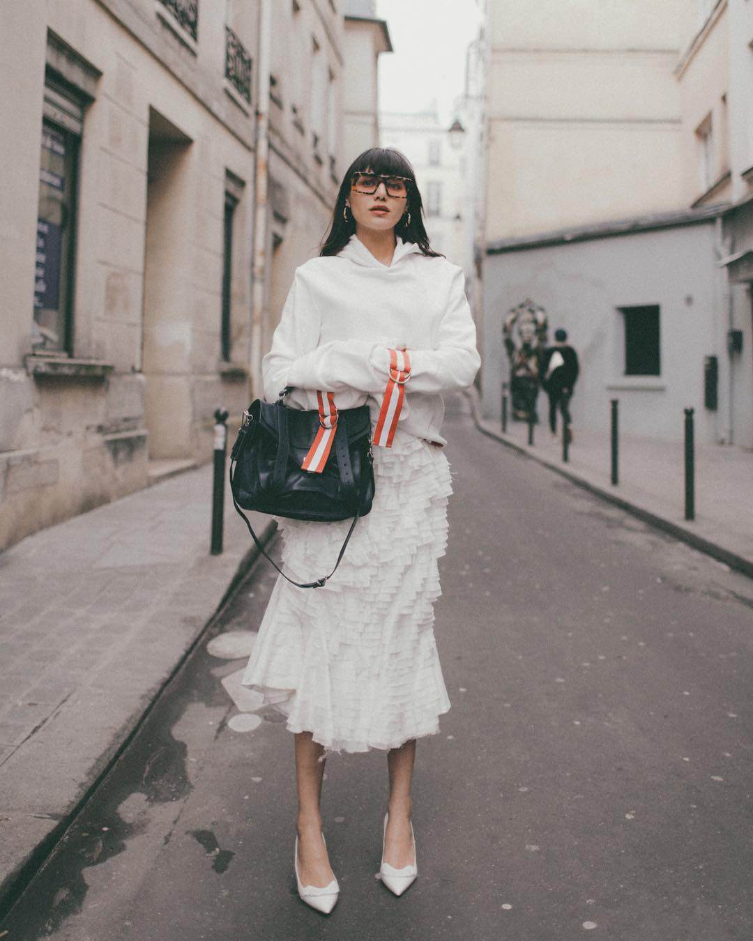 chi tien trieu sam giay nhung nang cong so thieu mat 2 doi nay thi qua thieu sot - 5