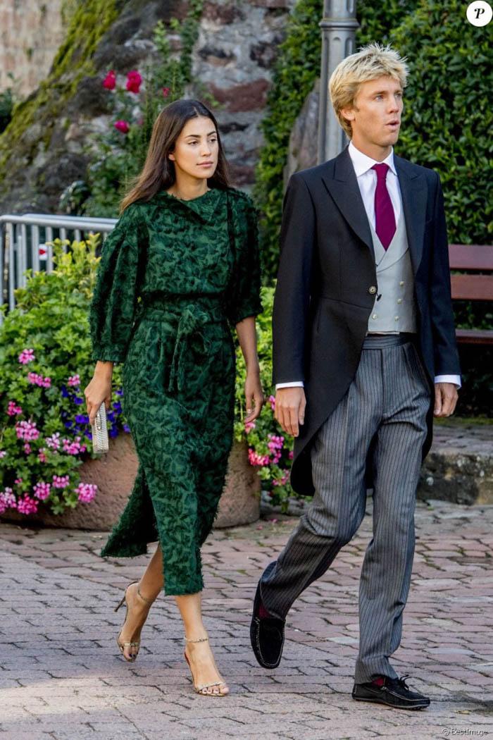 cong nuong duc van mac do nhu thuong dan du quen 13 nam moi lay duoc hoang tu - 11