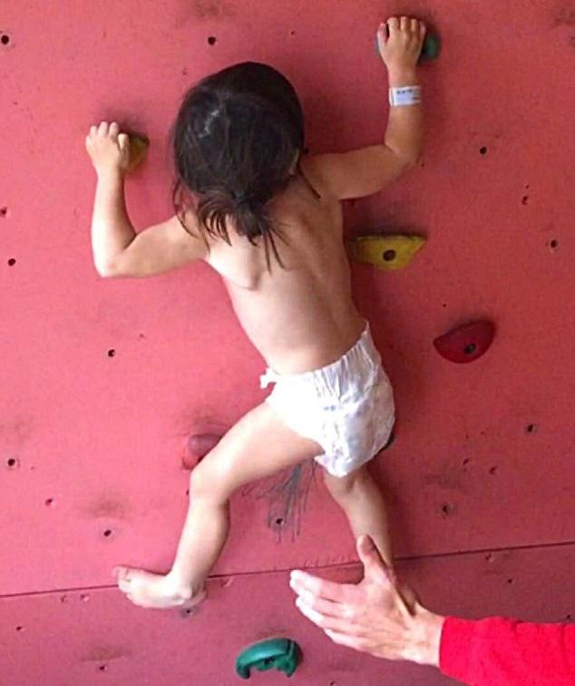 4 dau hieu o tre chung to nao cham phat trien, nguy co thieu nang tri tue - 1