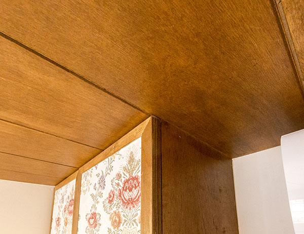 can nha 100 tuoi tuong "lac loai" giua pho thi, hoa ra lai qua doi binh yen - 19