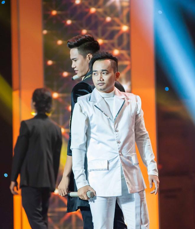 bat gap ban sao giong het minh hoi tre, chi tai tiet lo "lun di" qua nhieu ganh nang - 2