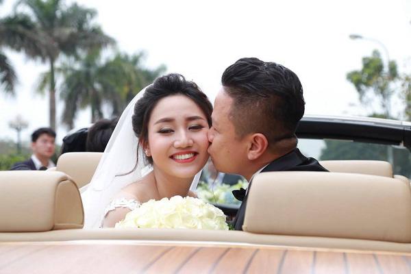 cu dan mang dong loat day song phan doi 2 chi em nha a hau: tra my - thanh tu - 2
