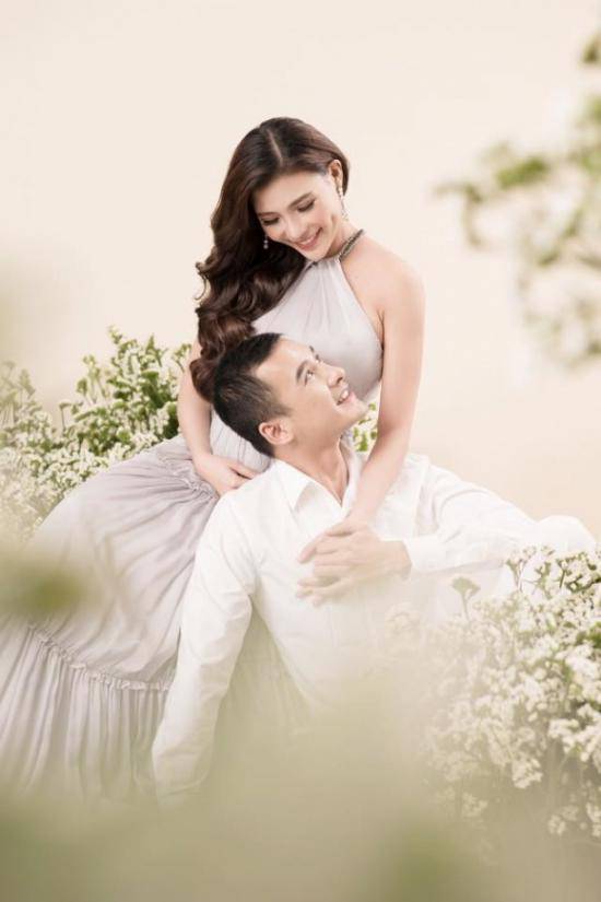 luong the thanh tu hao khoe con trai moi sinh giong minh "y duc" - 5