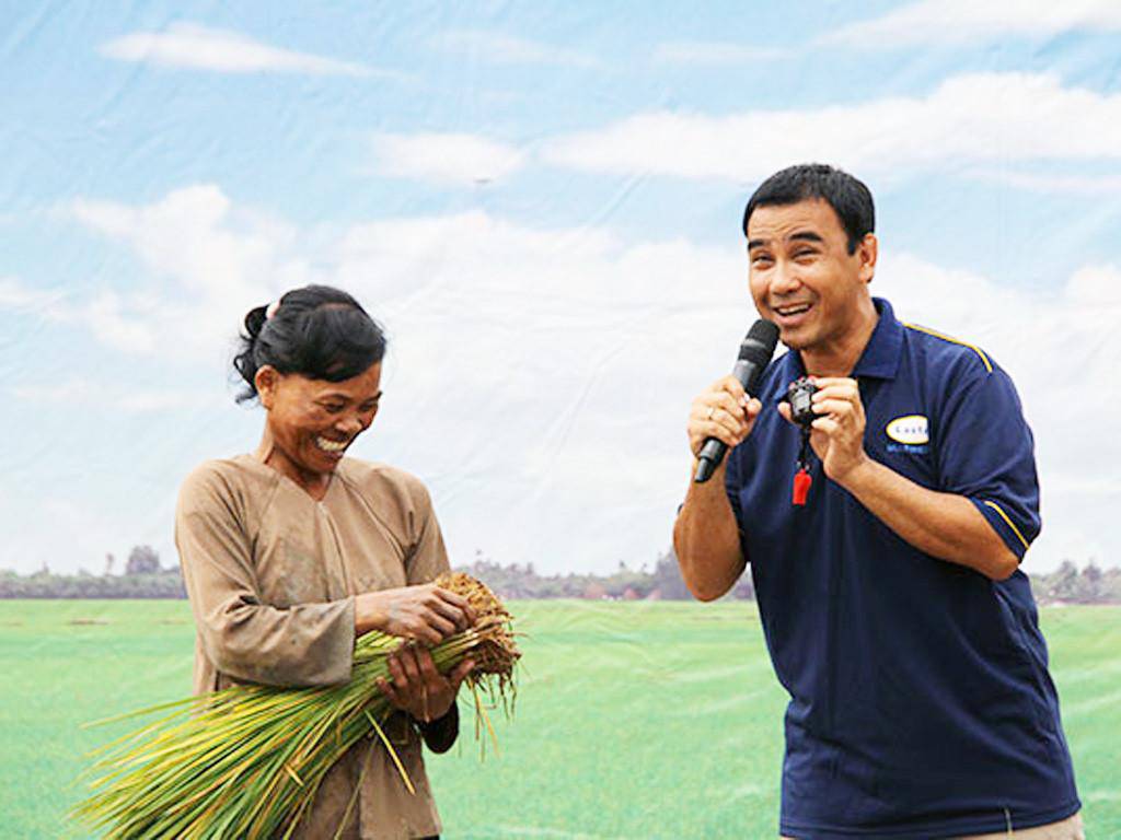 su that cuoc song cua quyen linh trong biet thu trieu do, cat-xe 100 trieu - 1