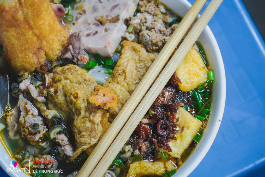 ganh bun rieu “khac sau cam thu” doc dao o ha noi hon 30 nam nuoi song ca gia dinh - 5