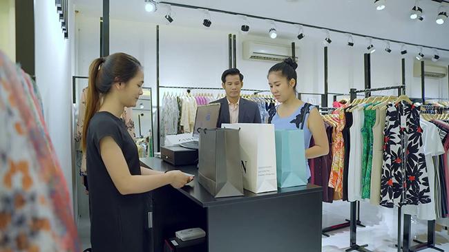 ke chong cham con, co vo danh da nhat gao nep gao te mai "tang tiu" voi bo cu - 9