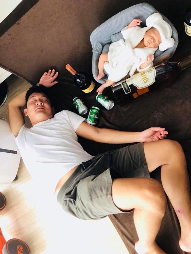 sao viet 24h: tan chay truoc khoanh khac de thuong cua hai con nha khanh thi – phan hien - 10