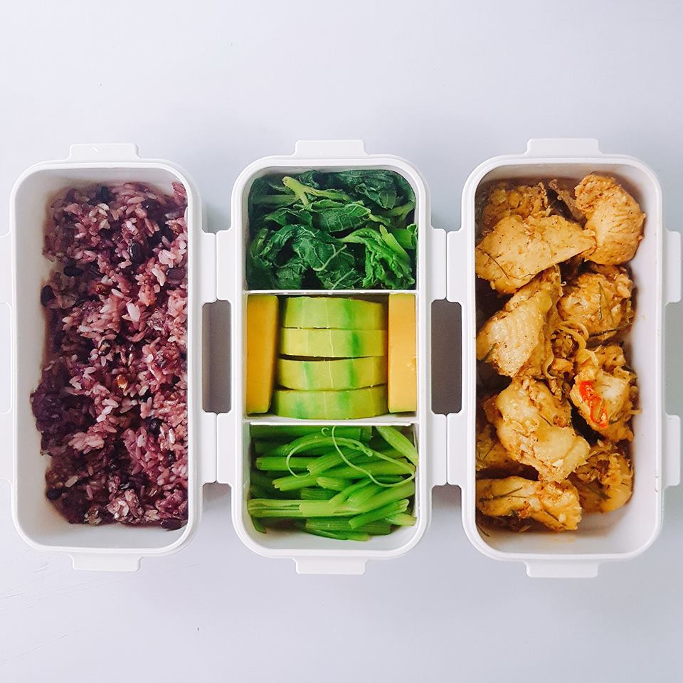 9x dam dang mang com “di cay” vua ngon vua re, chi khoang 15 nghin, ai thay cung “lac mat” - 2