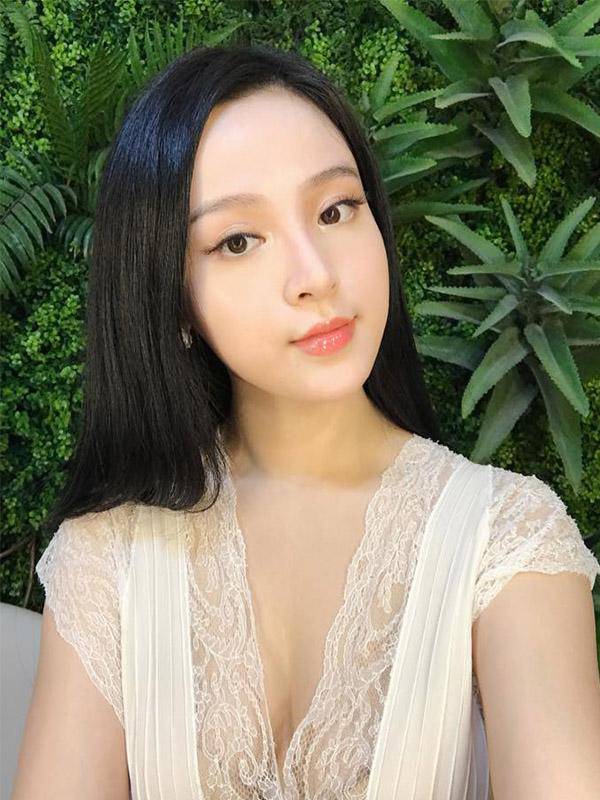 cu di canh, hoi ban than "giong nhau nhu giot nuoc" cua huyen baby lai khien dan tinh ban loan - 5