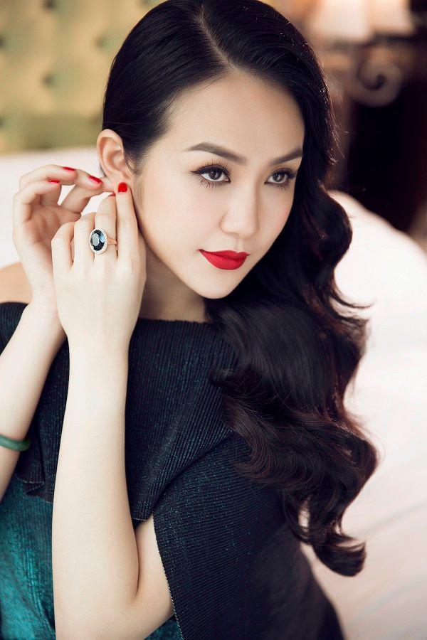 cu di canh, hoi ban than "giong nhau nhu giot nuoc" cua huyen baby lai khien dan tinh ban loan - 16