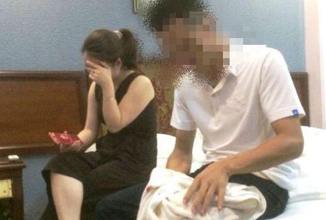 dien bien moi vu csgt bi bat qua tang vao nha nghi voi co giao da co chong - 1