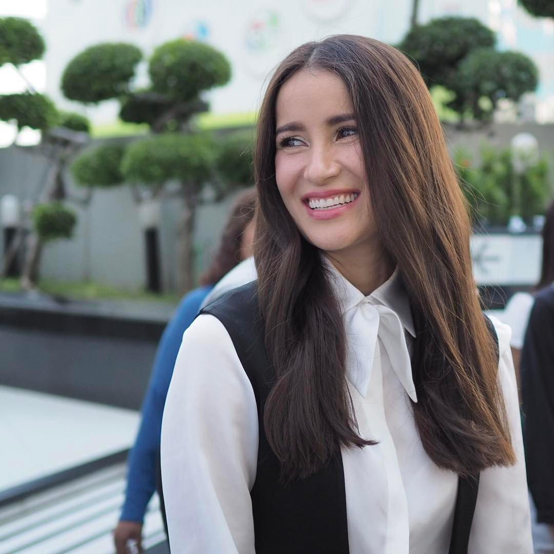 sau 20 nam yeu nhau, cuoi cung "bong hong lai" noi tieng nhat thai lan cung len xe hoa - 4