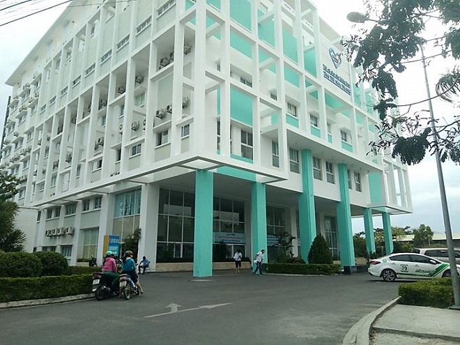 giam doc benh vien len tieng vu dieu duong 9x hiep dam benh nhan 57 tuoi dang hon me - 1