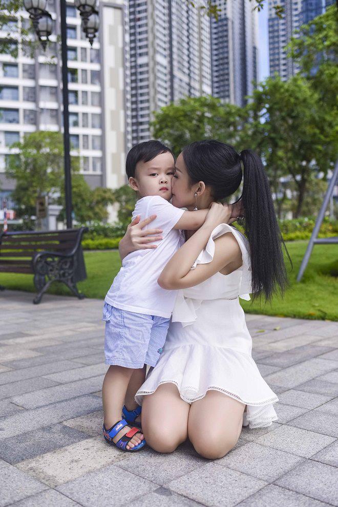 tui phan khi lam me don than luc 20 tuoi, thanh truc sut toi 11kg ngay sau sinh - 8