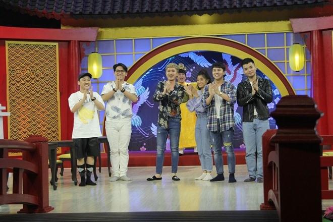 nam ca si tre so bi gay mui khi tham gia tro &#34;choi kham&#34; cua truong giang - 1