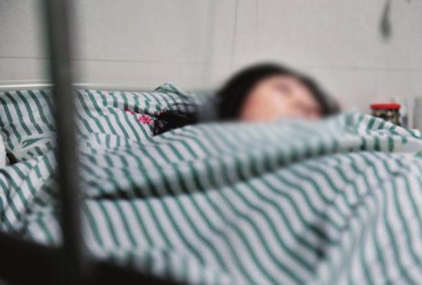 co gai tre bat ngo tu vong sau dem "yeu" voi ban trai vi dung thuoc tranh thai khan cap - 1