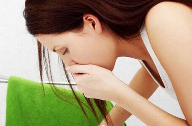 dot nhien so thit, di kham biet ung thu: 2 dau hieu dung chu quan keo hoi han - 4