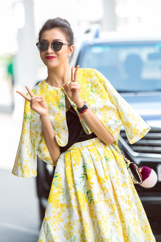 soi street style san bay sang chanh dat toan hang hieu cua "le hang 12 tuoi" - 4