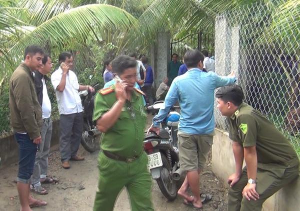 chong di cham me o benh vien, ve nha phat hien vo, con va chau ngoai bi giet trong dem - 3