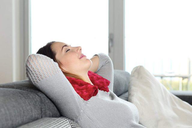 nguoi dan ong chet sau 3 gio dau dau, bac si canh bao 4 dau hieu can duoc chu y - 11