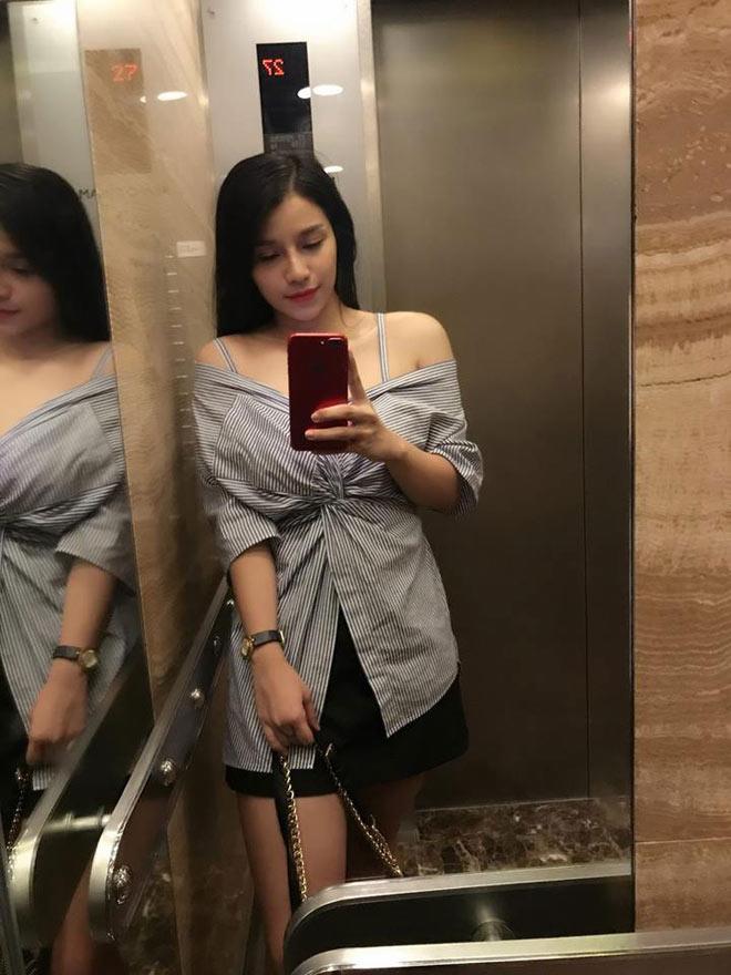 sau chien thang dem qua, fan bat ngo tim ra co gai "bi mat" cua bui tien dung - 9