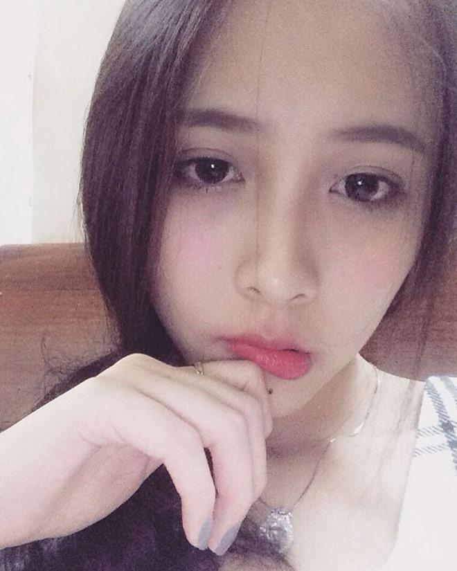 ban gai xinh dep cua minh vuong u23 “gay bao” dan mang - 5