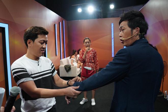 lan dau lo dien sau le dinh hon, truong giang cuoi: “phai rang di 'cay' de co tien cuoi vo” - 3