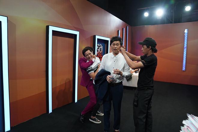 lan dau lo dien sau le dinh hon, truong giang cuoi: “phai rang di 'cay' de co tien cuoi vo” - 4