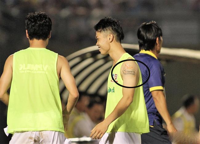 ai la cau thu co mai toc, hinh xam... "chat" nhat u23 viet nam? - 7