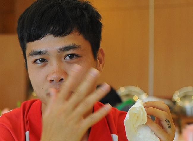 ai la cau thu co mai toc, hinh xam... "chat" nhat u23 viet nam? - 8