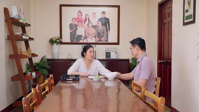 hau qua noi doi me de di choi cung bo: co ut gao nep gao te bi bat coc - 9